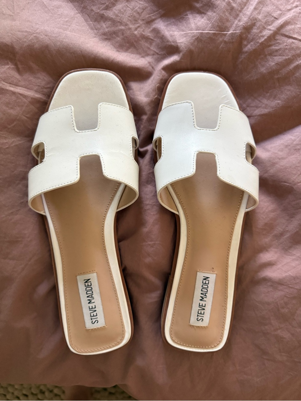 Steve Madden Women’s Cream Slide Sandals